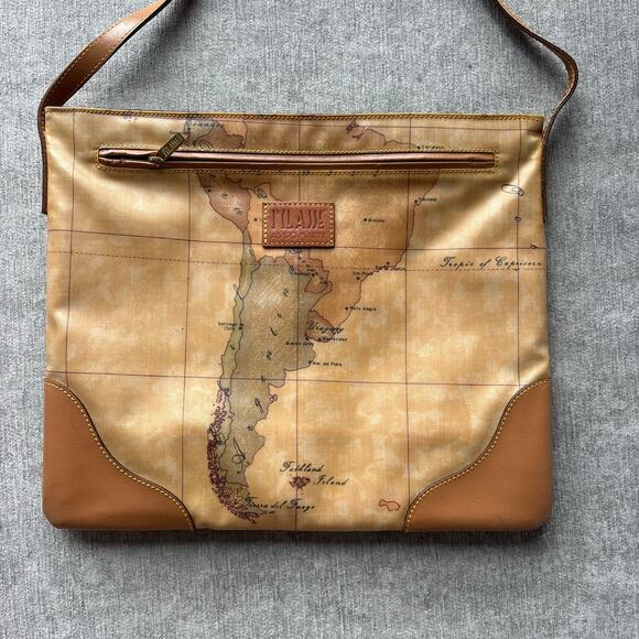 1a Classe Alviero Martini Geo Classic Crossbody Bag - Picture 2 of 12